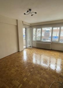 for rent Apartment two rooms and an empty living room Place. Merter ...