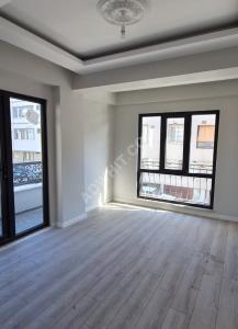 From Retro Crop Real estate opportunity Dere Mahallesi  Centrally located 2+1 American kitchen The total ...