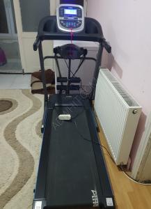 Almost new treadmill, clean, call 05393007098  