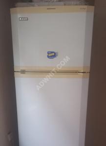 Used fridge for sale Price: 1700 tl Located in Istanbul WhatsApp: 05363225585  