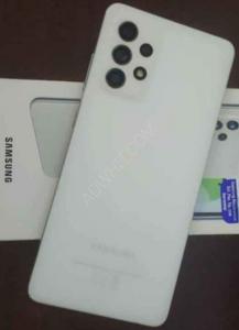 Samsung A52 phone, 128GB memory Used, there is a warranty / ...