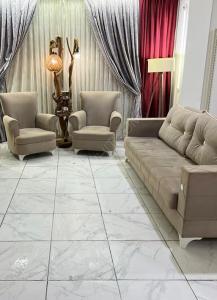 A very clean living room set for sale  Price: 3800 ...