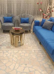 New living room set for sale  Beechwood  High-pressure sponge  Price: ...