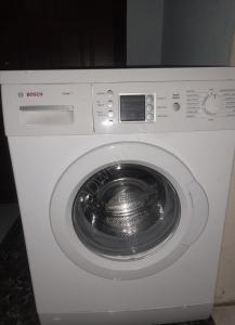 Bosch washing machine 7 kg clean for sale price 2200 ...