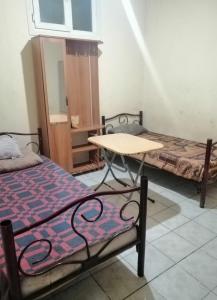 Student housing only 15 minutes from Osmanbey Metro 3 double rooms and ...