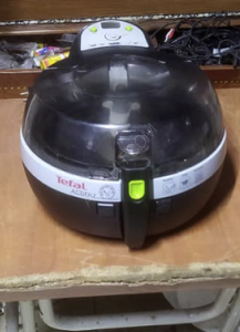 Used electric fryer for sale Price: 400 tl Located in Bursa 05524405700  