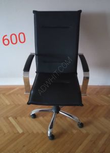 كرسي مكتب مستعمل للبيع 600 ليرة في قيصري 05550692686  