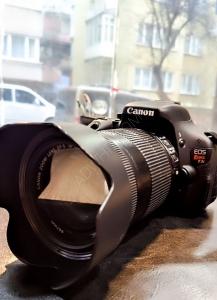 Lightly used Canon D600 camera Clean with a lens [18-135] with ...