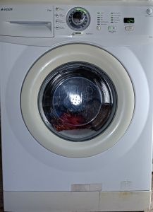 For sale, a 7 kg washing machine, working on trial, ...