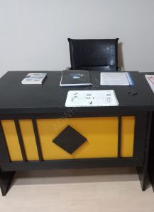 Clean, used office table, simple, small size, 120 Cm Without the ...