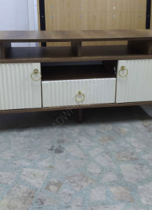 Used screen table for sale Very clean Price: 850 tl Located in Istanbul +905342272047  