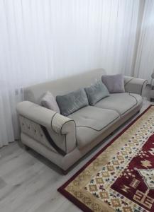 Used living room set for sale Very clean  Price: 4000 TL ...