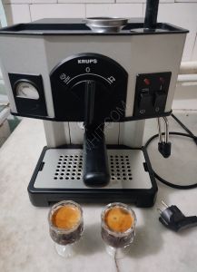 ماكينة قهوه أكسبريس ألمانيه السعر 2500 ليرة في قيصري للتواصل ...