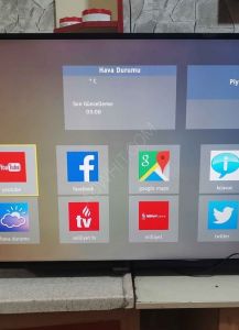 Used 49 inch screen for sale  Inernal reciever  Smart  Wifi ...