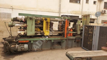 USED ALUMINIUM INJECTION MACHINE 450 Ton