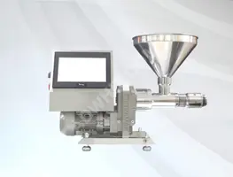 مكنة عصر الزيوت Cold Press Oil Machine