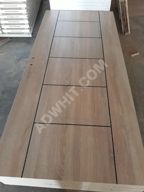 İç mekanlar için laminat kapılar