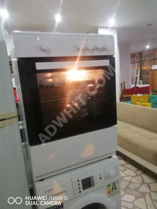 Vestel markalı, iç fanı olan yeni gibi bir ocaklı fırın