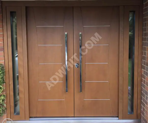 Villa kapıları veya bina girişleri