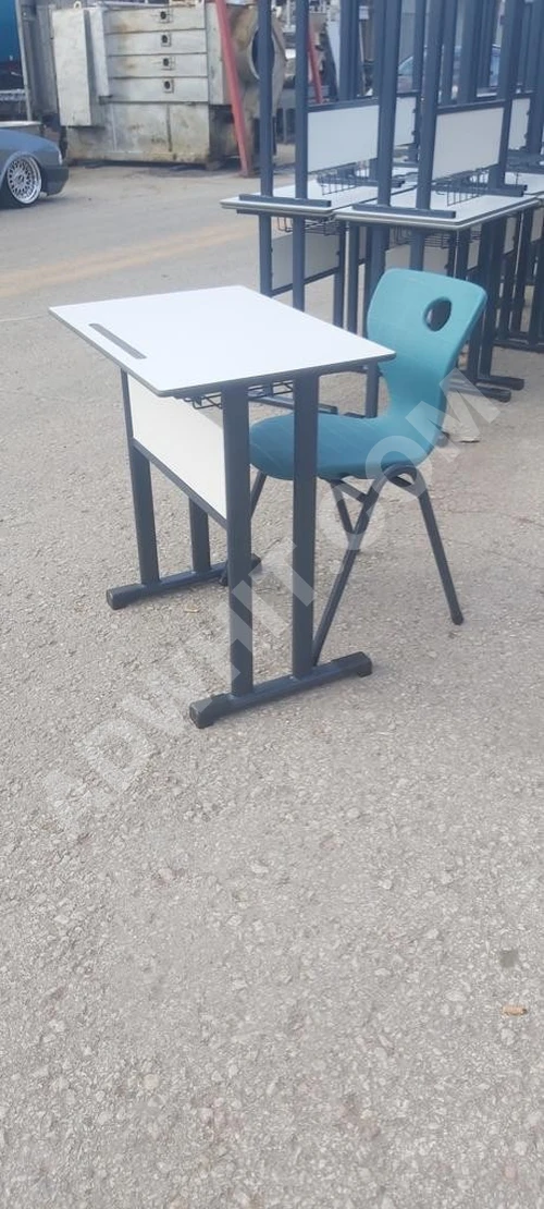 Türk malı okul sıraları