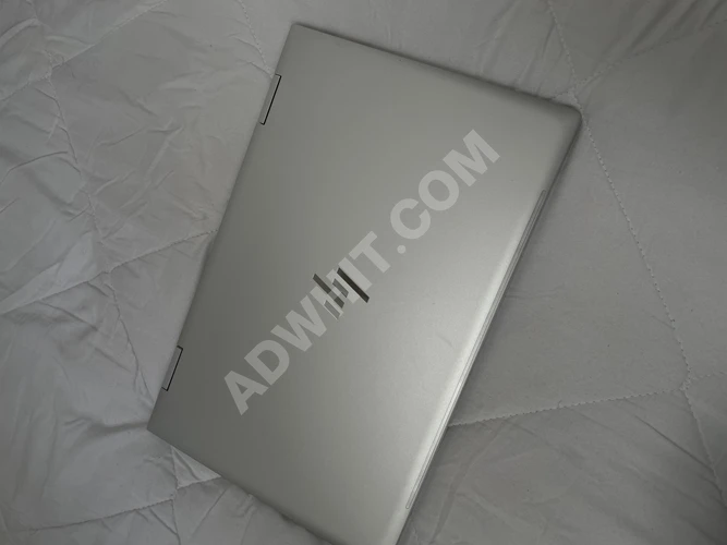 HP Envy X260