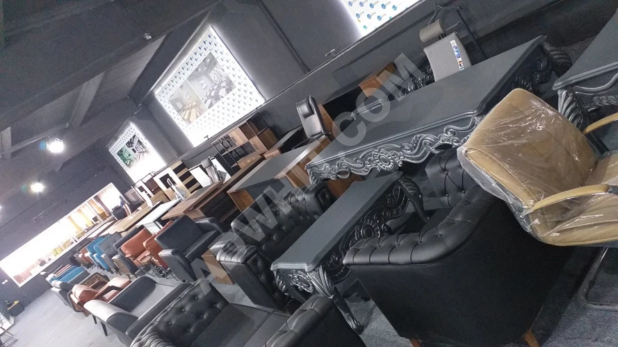 Ofis masaları