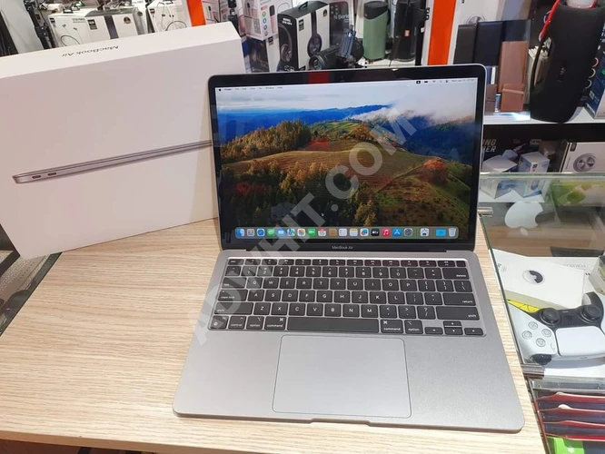 MACBOOK AIR A2337