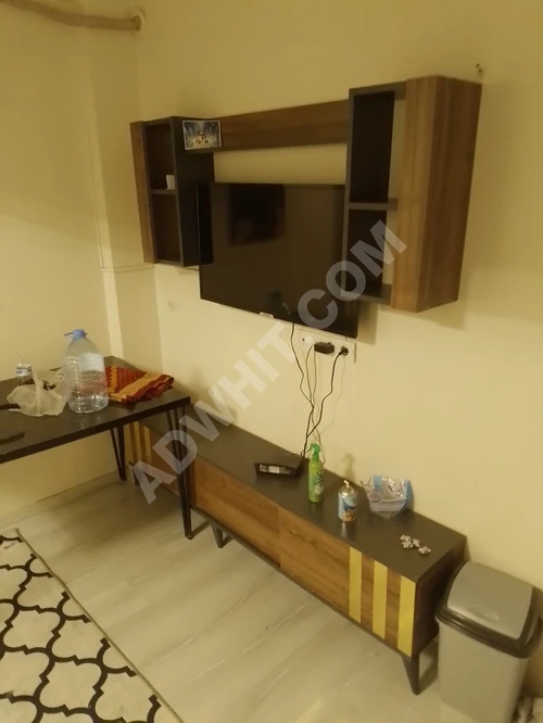 4 adet Tam bir ev eşyası