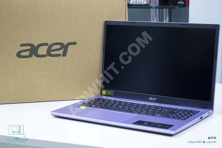 Yeni bir ACER laptop, iyi özellikler ve harici ekran kartı ile