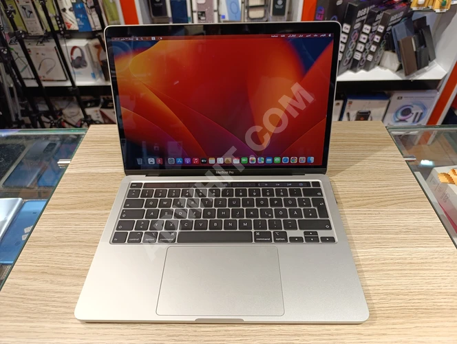 MACBOOK PRO A2251