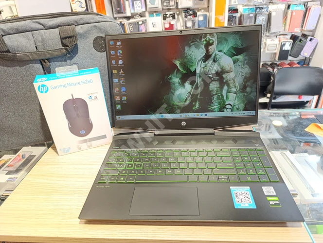 HP GAMING 15