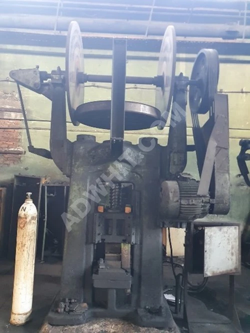 Vidalı pres MIN tipi FP 150