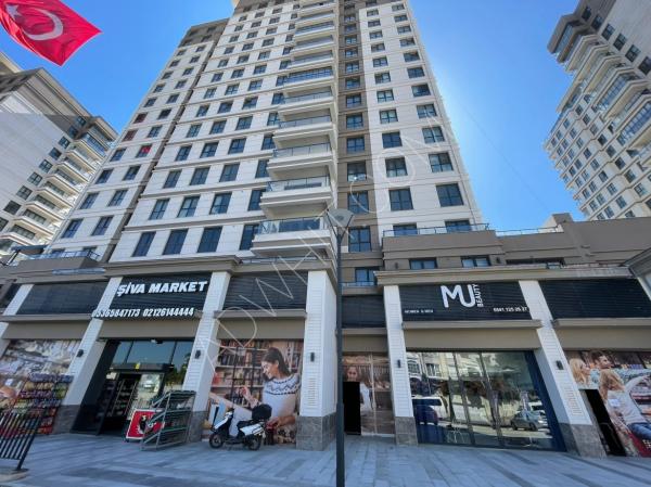Shops in Bahcesehir - Istanbul - for rent