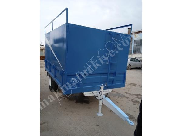 Construction trailer with a 3 ton tank