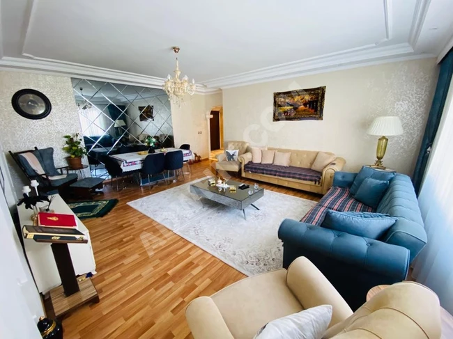 Apartment in Istanbul for urgent sale from the owner, suitable for residency and citizenship, Beylikduzu, 3 + 1