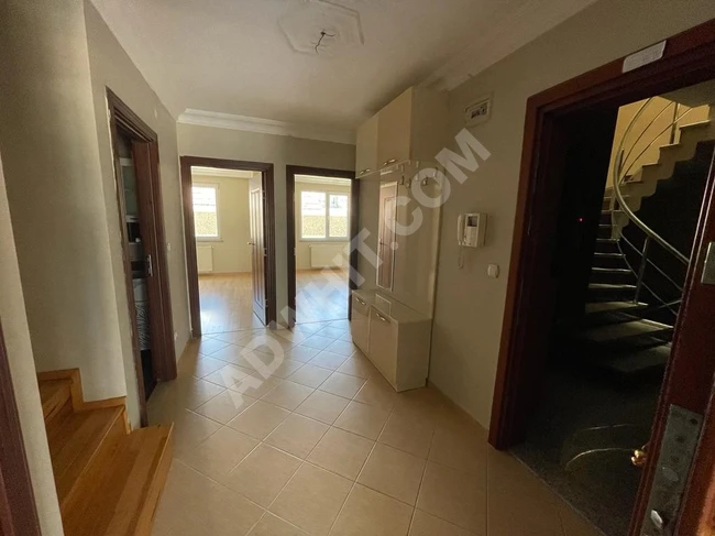 4+2 duplex apartment for sale in Avcilar