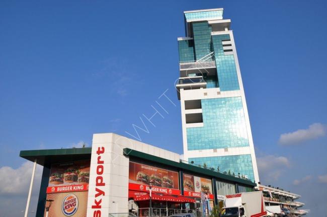 HT-1632 Commercial store for sale opposite Marmara Park Mall
