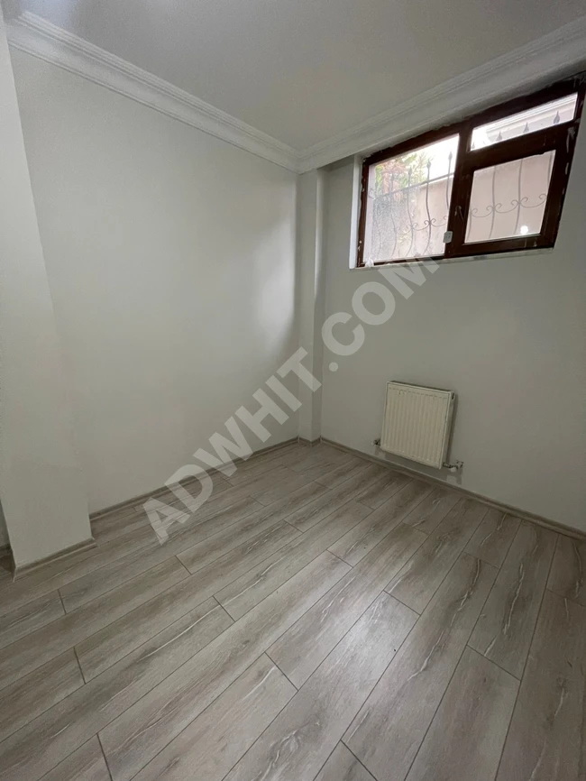 İstanbul Beylikdüzü Yakuplu'da uygun fiyatlı satılık daire 1+1, 65m², 4 yaşında, bahçe katı, normal yapı, tapu mülkiyeti, kod 103, fiyatı 1.130.000 TL