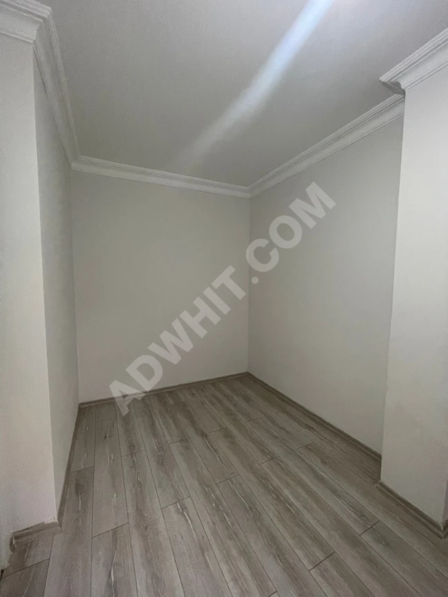 İstanbul Beylikdüzü Yakuplu'da uygun fiyatlı satılık daire 1+1, 65m², 4 yaşında, bahçe katı, normal yapı, tapu mülkiyeti, kod 103, fiyatı 1.130.000 TL