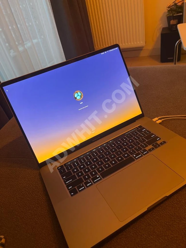 Mac book pro laptop