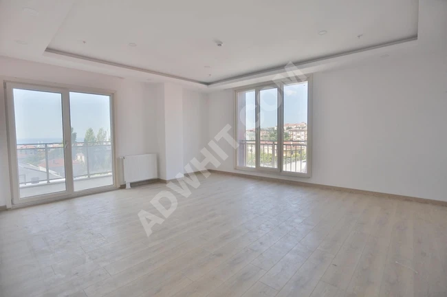 Apartment for sale in Istanbul, Beylikduzu, two rooms and a living room