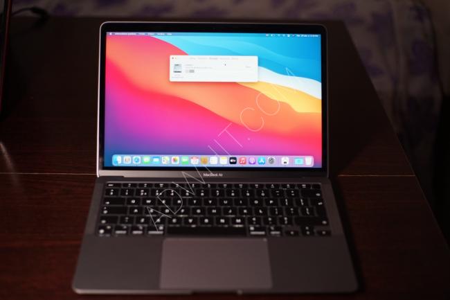 MacBook Air M1 2020 laptop