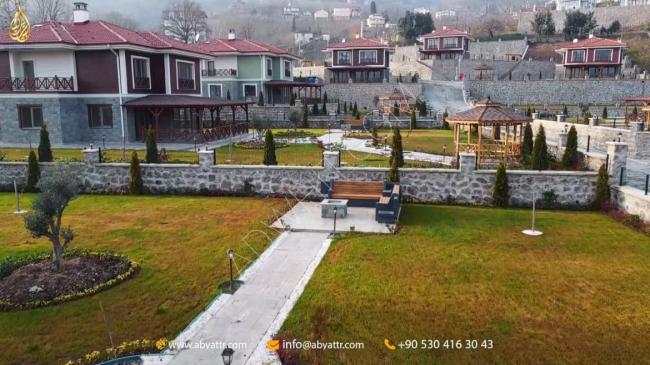Trabzon'da satılık dağ ve doğa manzaralı villalar || Trabzon'da 4+2