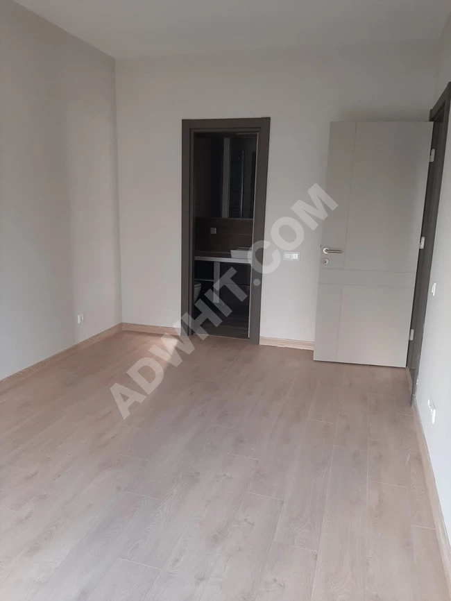 Two rooms and an unfurnished hall for annual rent in Kayaşehir