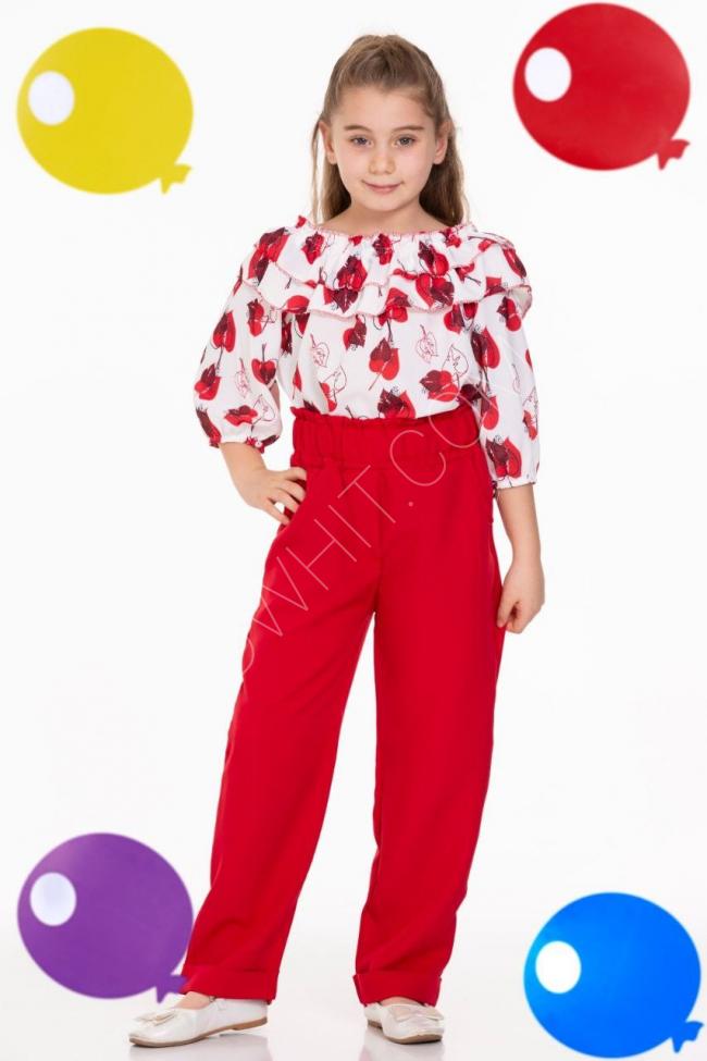 A new collection of Turkish children's clothes, a wide variety of models, girls' set