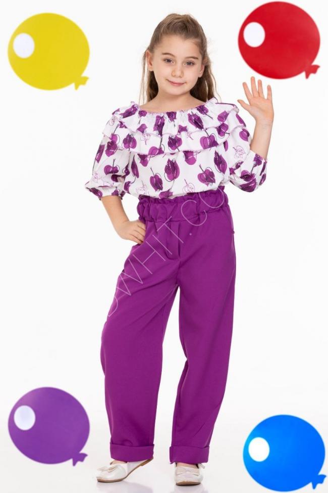 A new collection of Turkish children's clothes, a wide variety of models, girls' set