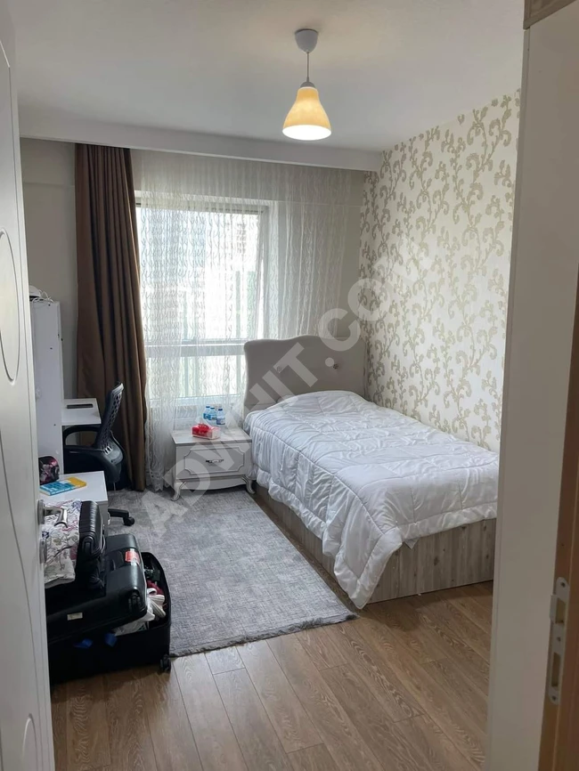 İstanbul Esenyurt'ta  3+1  kiralık VIP eşyalı daire