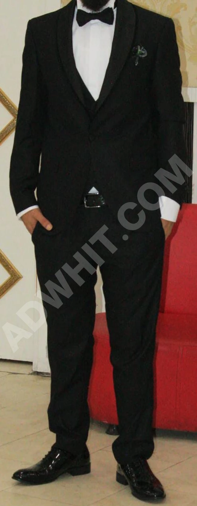 groom suit