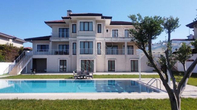 İstanbul Büyükçekmece'de satılık villa