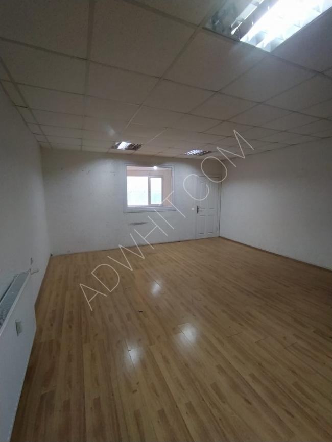 Office for rent in a commercial building in Esenyurt Square